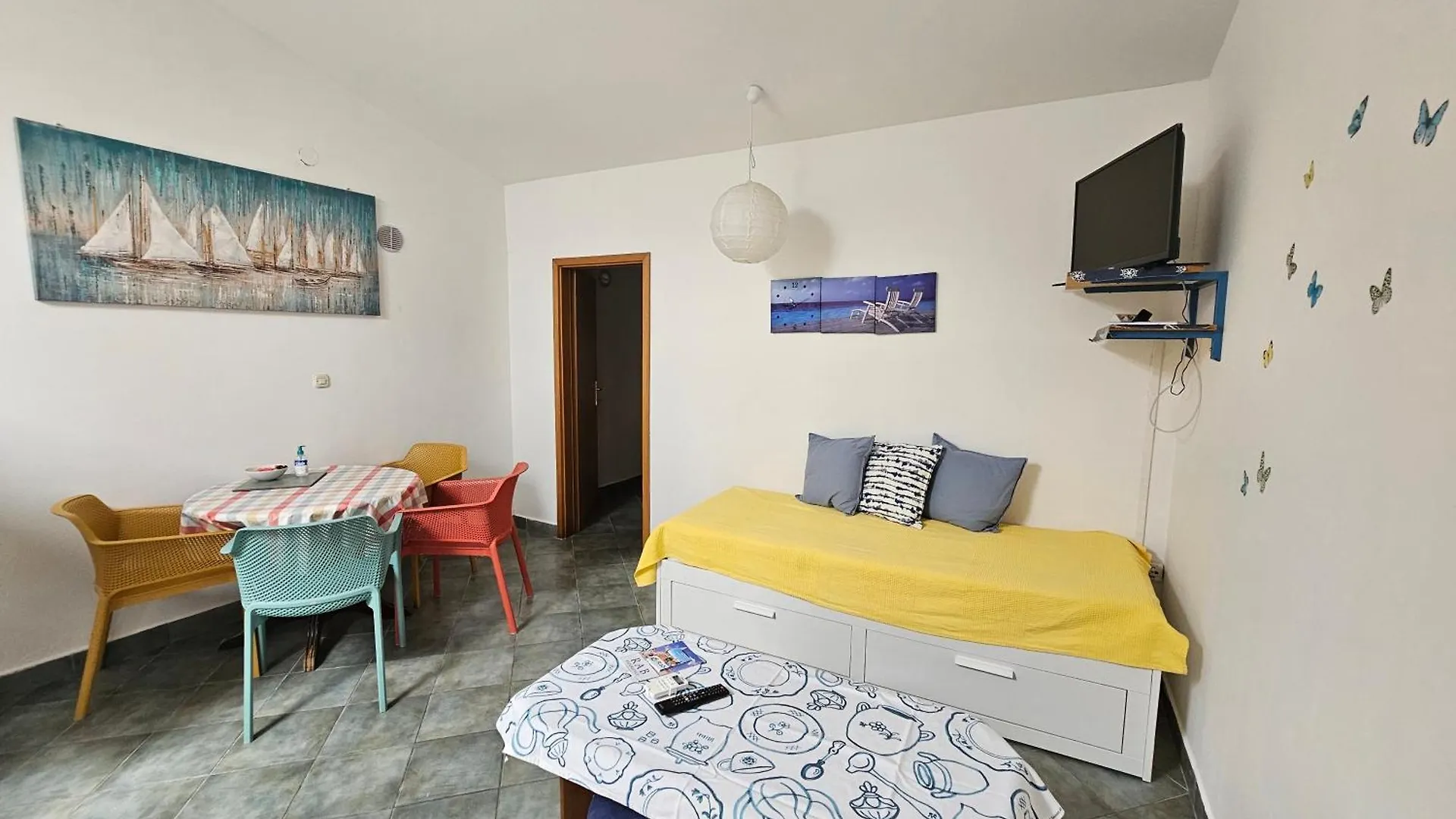 Apartments Aleksandra Rab Town 0*,