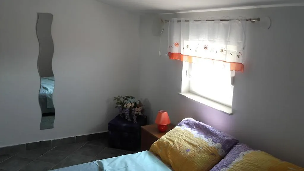 Apartments Aleksandra Rab Town 0*,