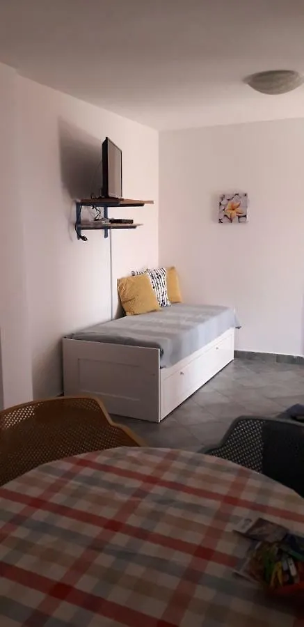 Apartments Aleksandra Rab Town