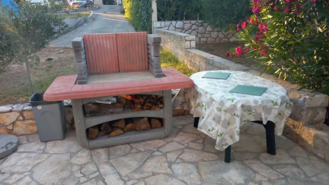 Apartments Aleksandra Rab Town